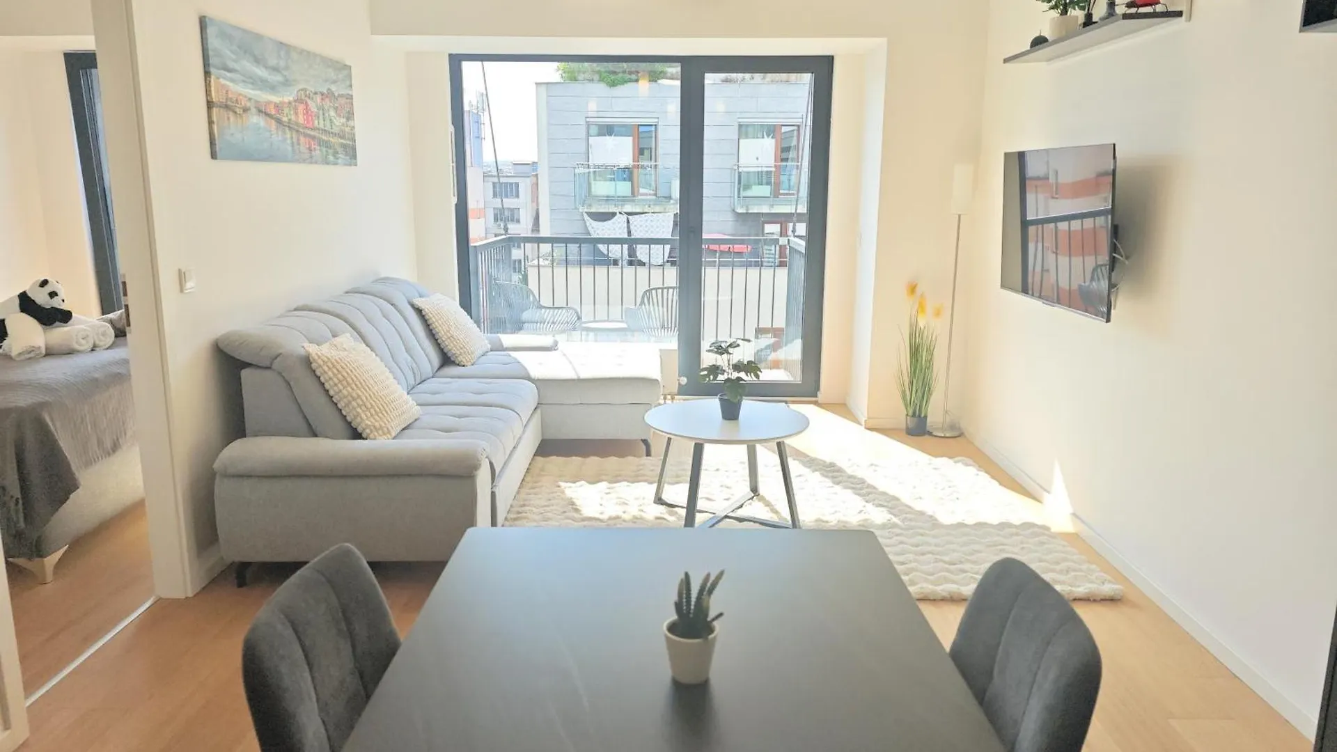 Apartament Holesovice Retreat, Balcony, Air-Con And Secure Parking Praga 0*,  Czechy