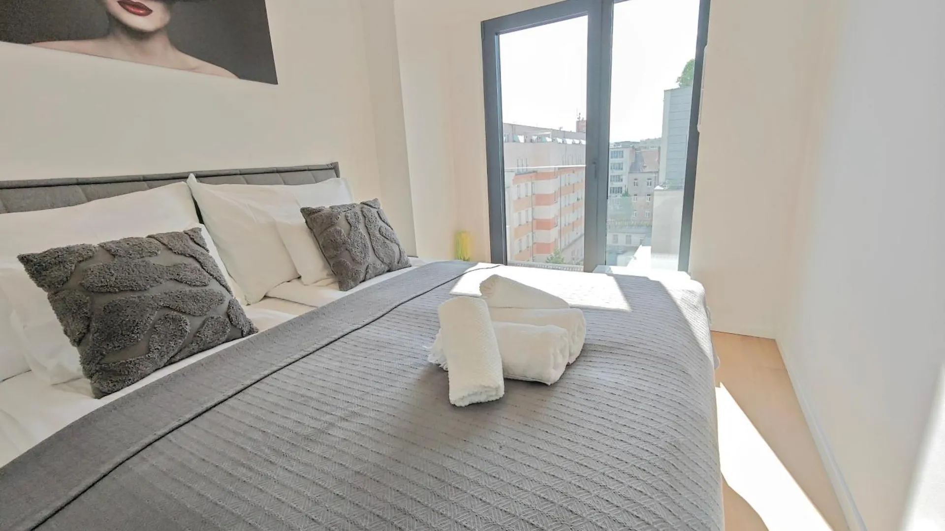 Holesovice Retreat, Balcony, Air-Con And Secure Parking Lejlighed Prag Tjekkiet